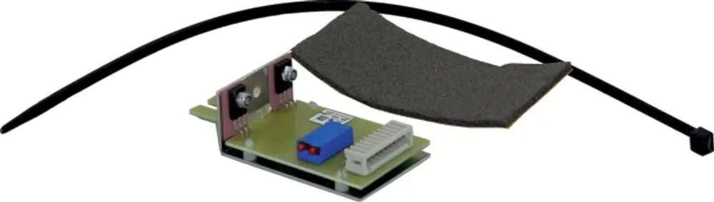 Sensor mit Leiterplatte, zwei Schraubanschlüssen, einem blauen Schalter und Montagezubehör, geeignet für Wolf BPH Luftmassenmessung.